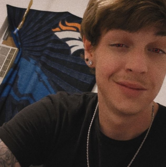 Meet your Posher, Zachary - Picture 2 of 2